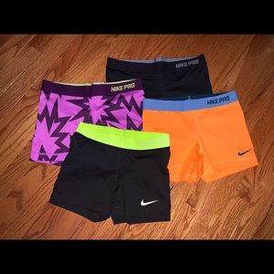 BUNDLE NIKE compression shorts size medium